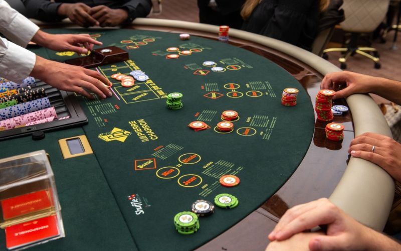 Các tổ hợp bài mạnh trong Poker